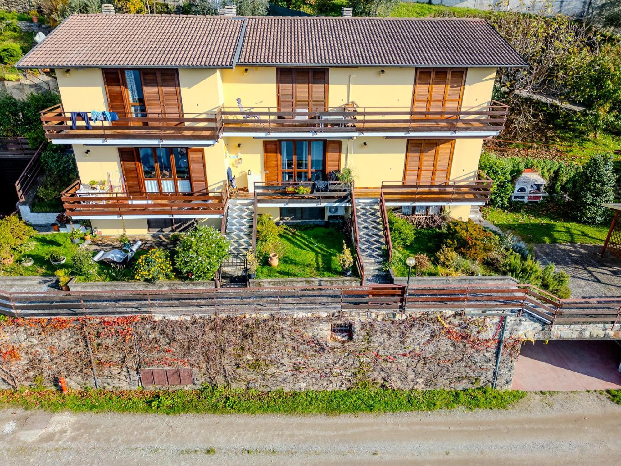Appartamento A Due Passi Dal Lago Con Box Dorio Esterno foto