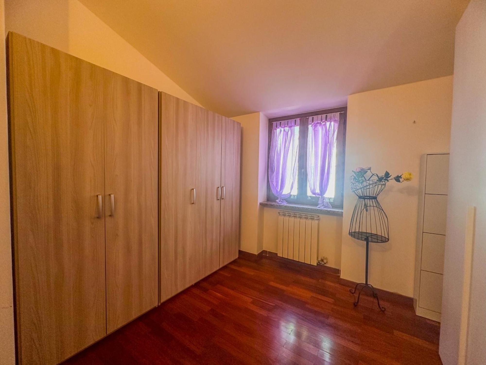 Appartamento A Due Passi Dal Lago Con Box Dorio Esterno foto