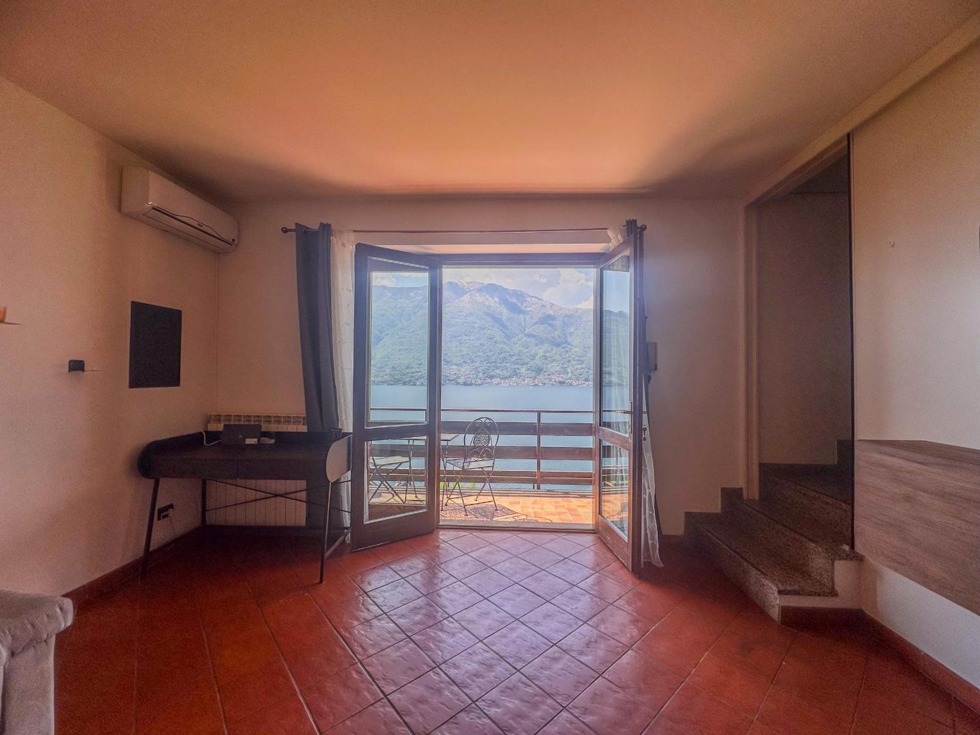 Appartamento A Due Passi Dal Lago Con Box Dorio Esterno foto